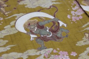 画像3: 鯉口シャツ【和のイベント屋謹製】濃カラシ系風神雷神+桜 (3)
