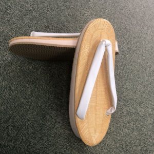 画像4: 女性物草履白鼻緒スポンジ底・大手旅館様にも納品実績多数」 (4)